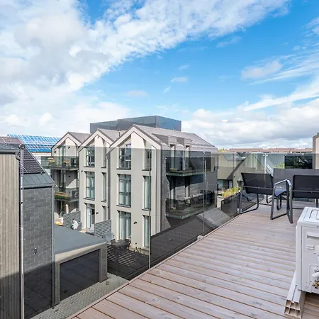 Apartament Cozy I Pool I Balcony I Ac I Cohost *